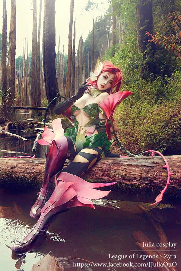 league-of-legend-julia-cosplay-011816-2.jpg